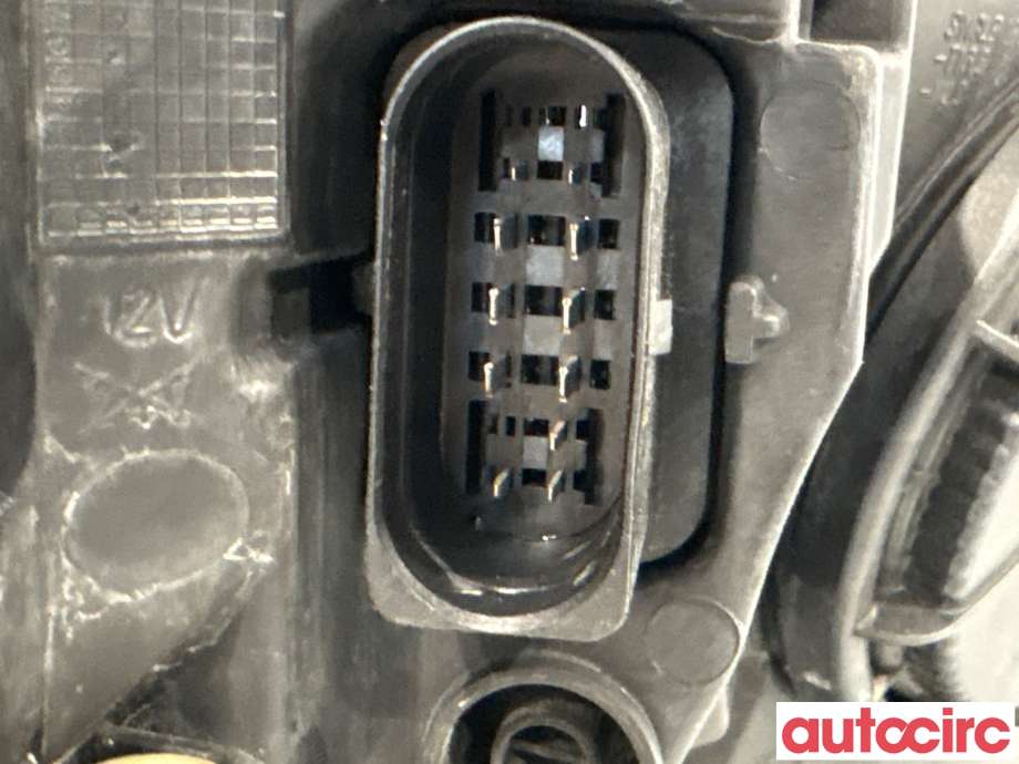 Frontlykt venstre halogen til VW Golf VII 2012-2017 (Fase 1)  (VOLKSWAGEN|5G1941753|90024305|5G1941751)