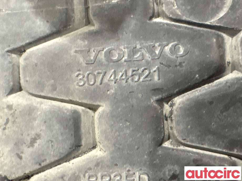 Frontlyktehus til Volvo XC70 2008-2013 (Type II, Fase 1) (VOLVO|30744521|)