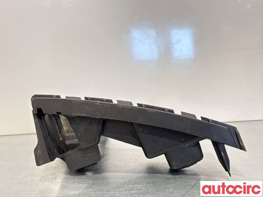 Diverse deler til Volvo XC70 2008-2013 (Type II, Fase 1)  (VOLVO|30678650|)