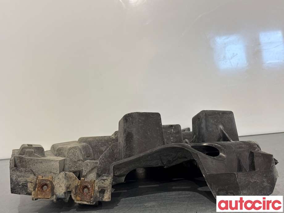 Diverse deler til Volvo XC70 2008-2013 (Type II, Fase 1)  (VOLVO|31265521||31214961)