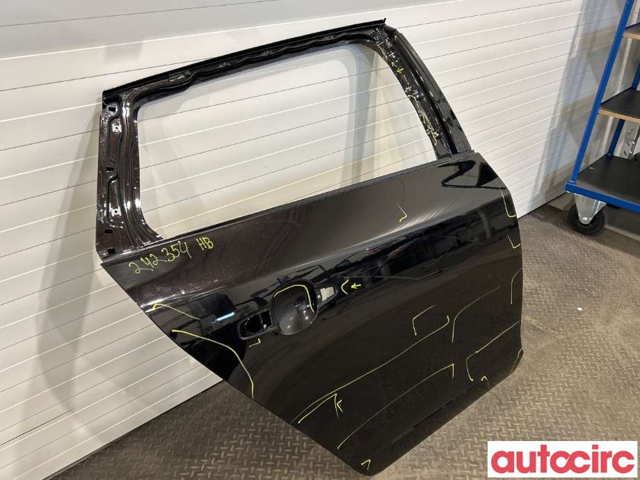 Dør høyre bak til Volvo V60/V60 CC 2013-2018 (Type I, Fase 2) (VOLVO|32291067|)
