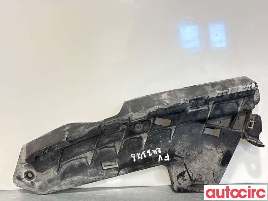 Diverse deler til Volvo XC70, 2008-2013 (Type II, Fase 1)  (VOLVO|30796387)