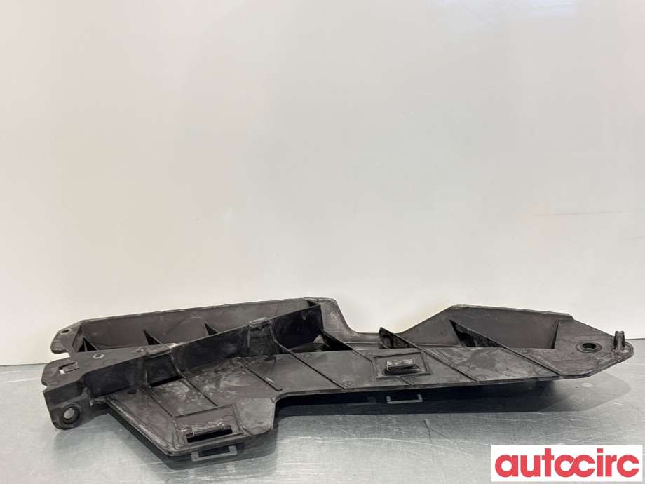 Diverse deler til Volvo XC70 2008-2013 (Type II, Fase 1) (VOLVO|30796387|)