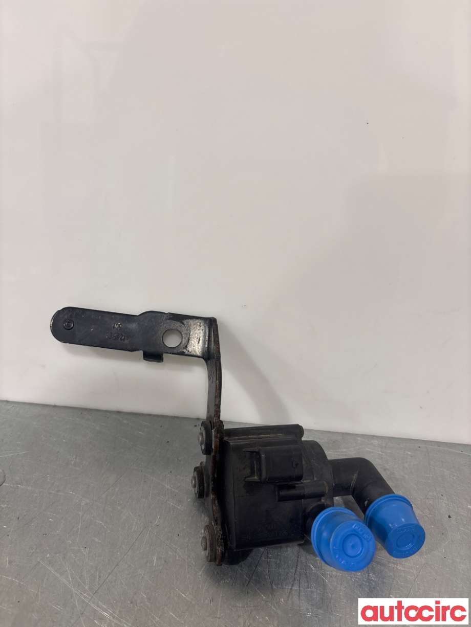 Sirkulasjonspumpe til VW Golf VI 2008-2012 (VOLKSWAGEN|5N0965561|701713080)
