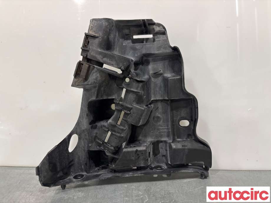 Diverse deler til Volvo XC70 2008-2013 (Type II, Fase 1)  (VOLVO|31265520|)