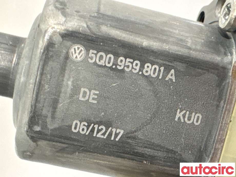 Ruteheis venstre bak til Škoda Superb 2015-->> (Type III) (SKODA|5Q0959801A|0130822715)