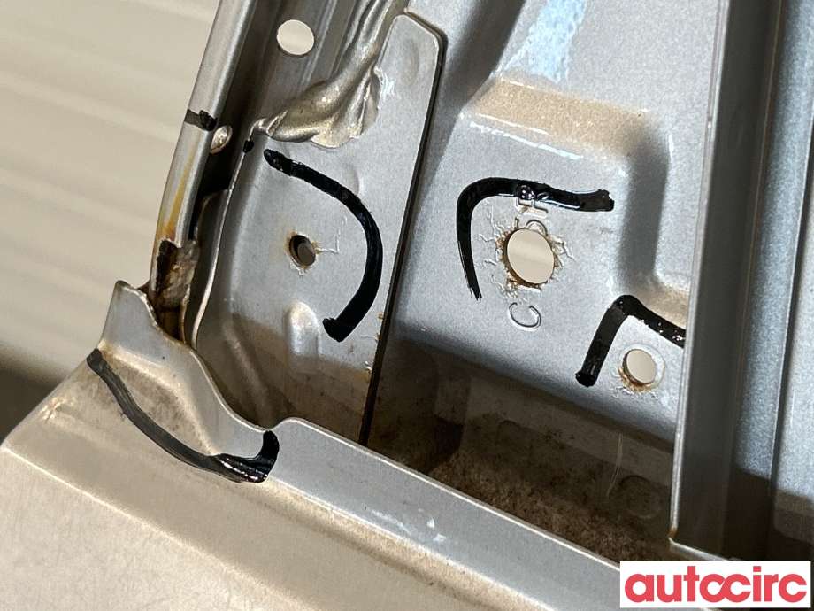 Dør høyre bak til Opel Antara 2007-2013  (OPEL|95416997|96660702|)