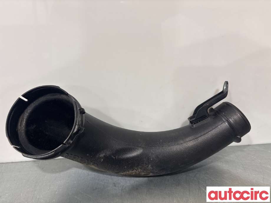 Luftslange innsug til Volvo XC70 2008-2013 (Type II, Fase 1)  (VOLVO|30774692|)