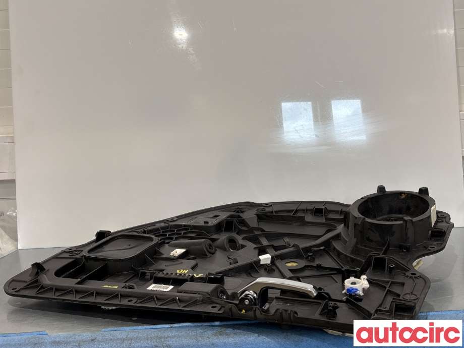 Ruteheis til Dodge RAM 2009-2018 (Type IV) (DODGE|68045132AB|)