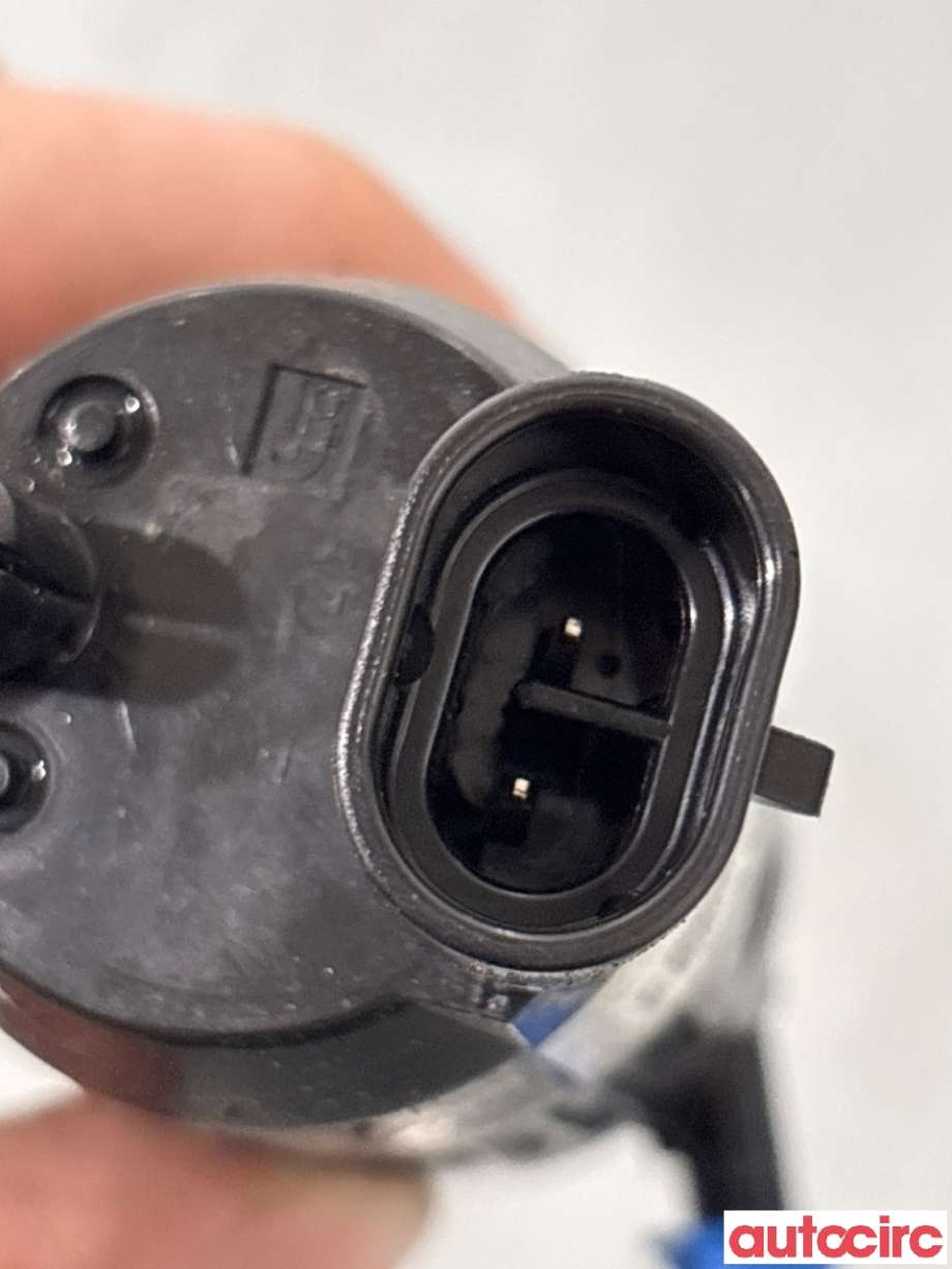 Spylerpumpe foran til Tesla Model S 2016-2021 (Fase 2) (TESLA|1005453-00-A|)