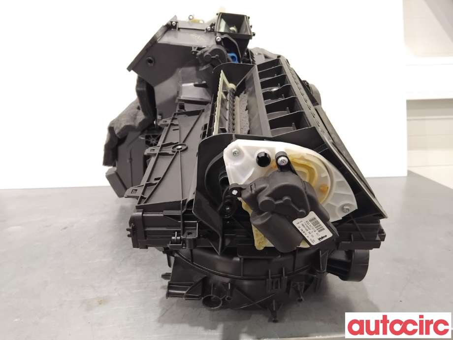 Diverse deler til Audi A3 2012-2016 (Type III, Fase 1) (AUDI|5Q1820353J|)