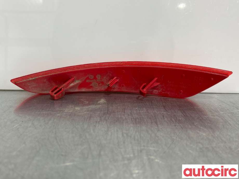 Refleksplate til VW Golf VI 2008-2012  (VOLKSWAGEN|5K0945106F||5K0945106A)