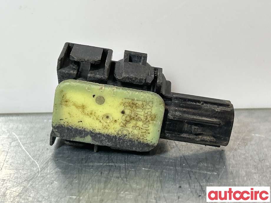 Parkeringssensor bak til Mazda 6 2015-2018 (Type III, Fase 2) (MAZDA|GMC8-67-UC1|)