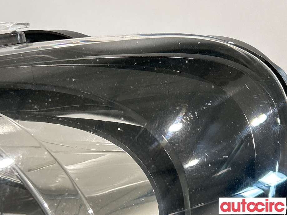 Frontlykt venstre halogen til VW Golf VI 2008-2012  (VOLKSWAGEN|5K1941005L|)