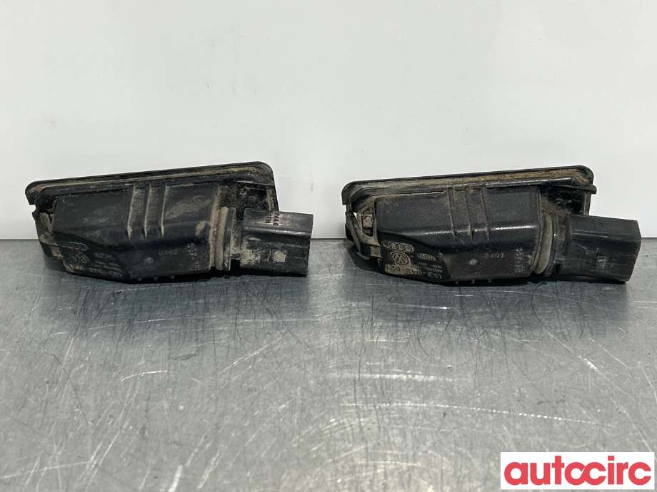 Skiltlys til VW Golf VI 2008-2012  (VOLKSWAGEN|1K8943021|)