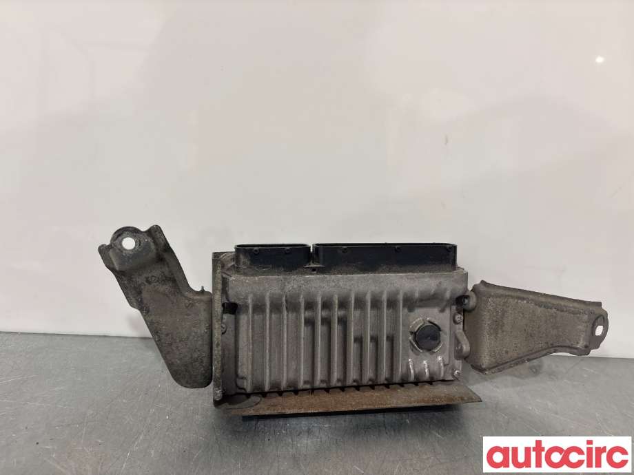 Styreenhet motor til Toyota Yaris 2012-2014 (Type III, Fase 1) (TOYOTA|896610DC00|)