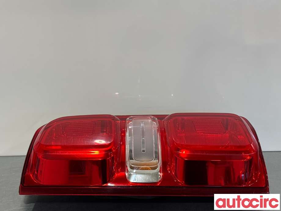 Baklykt venstre til Citroën Jumpy 2016-->> (Type III) (CITROEN|9808243180|)