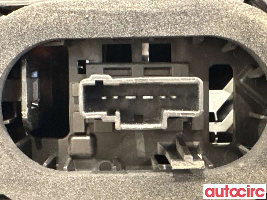 Baklykt venstre til Citroën Jumpy 2016-->> (Type III) (CITROEN|9808243180|)