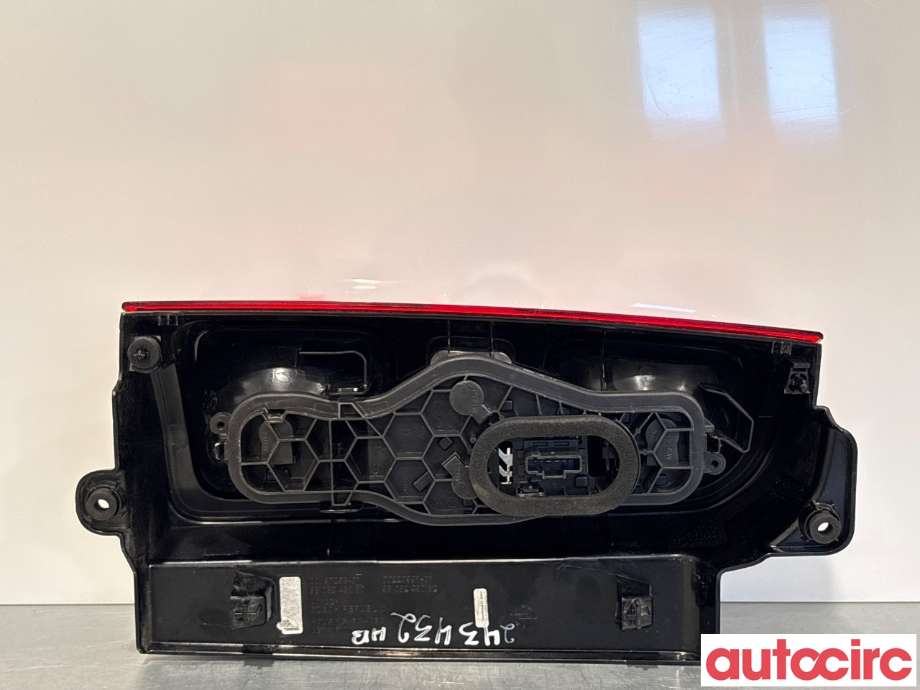Baklykt høyre til Citroën Jumpy 2016-->> (Type III) (CITROEN|9808243080|)