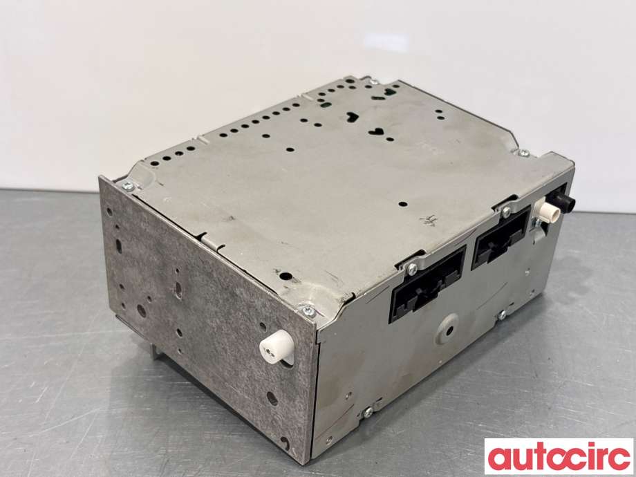 Bilstereo navigasjon til Ford Focus 2014-2018 (Type III, Fase 2)  (FORD|2369100|FDL0CPE|F1BT-18C815-LG)