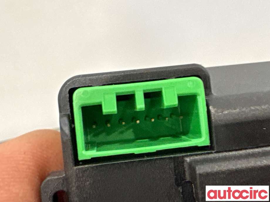 Sensor radar til Ford Focus 2014-2018 (Type III, Fase 2) (FORD|1876540||F1FT-14F449-AD)