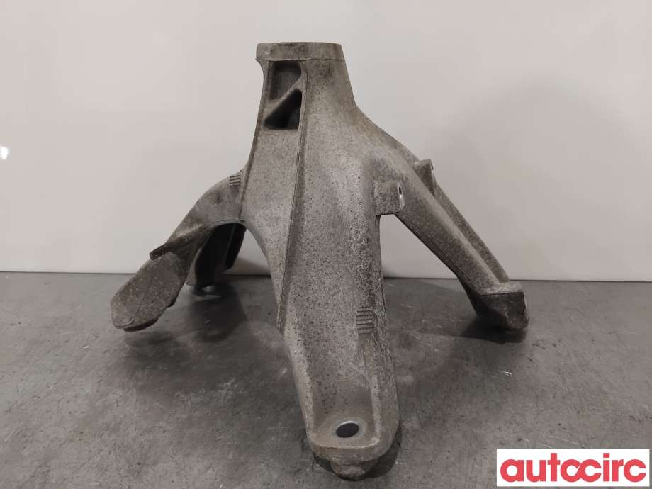 Motorfeste til Audi A4, 2007-2014 (Type IV) (B8) (B8) (AUDI|8K0199308BE)