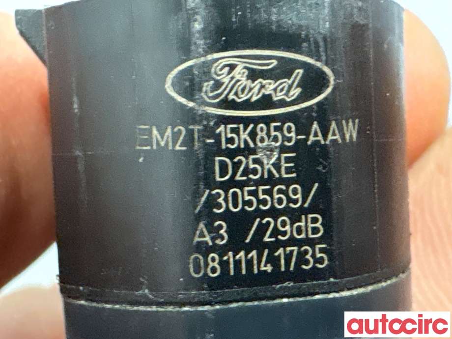 Parkeringssensor bak til Ford Focus 2014-2018 (Type III, Fase 2)  (FORD|2488549||EM2T-15K859-AAW)
