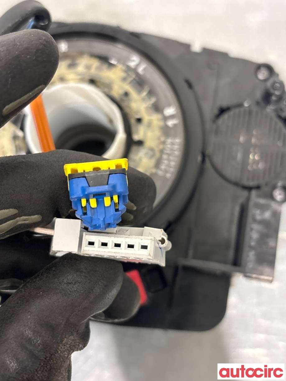 Bryter combi til Citroën C4, Picasso 2013-2018 (Type II)  (CITROEN|98180635ZD|)