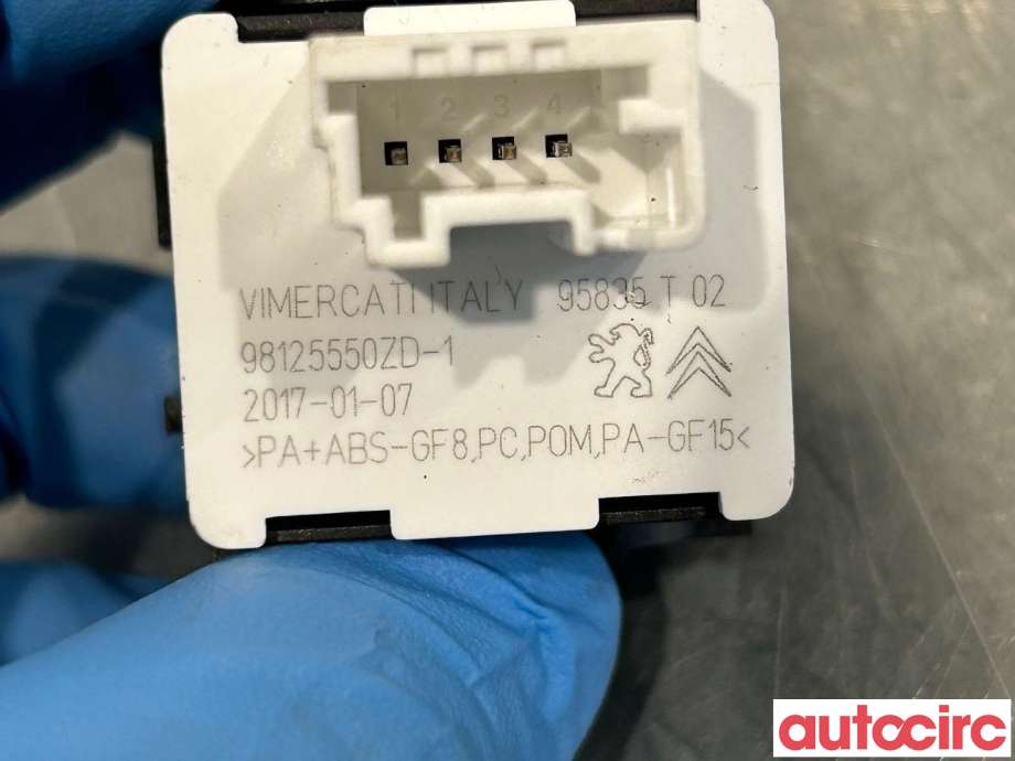 Bryter diverse til Citroën Jumpy 2016-->> (Type III) (CITROEN|98125550ZD|)