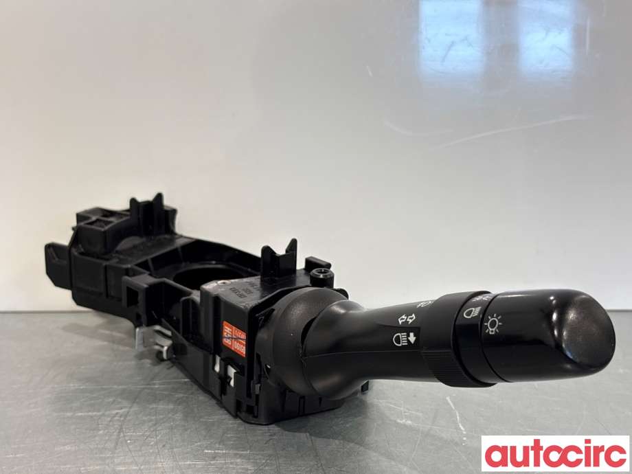 Bryter blink til Toyota Avensis 2009-2015 (Type III, Fase 1) (TOYOTA|8414005190|)