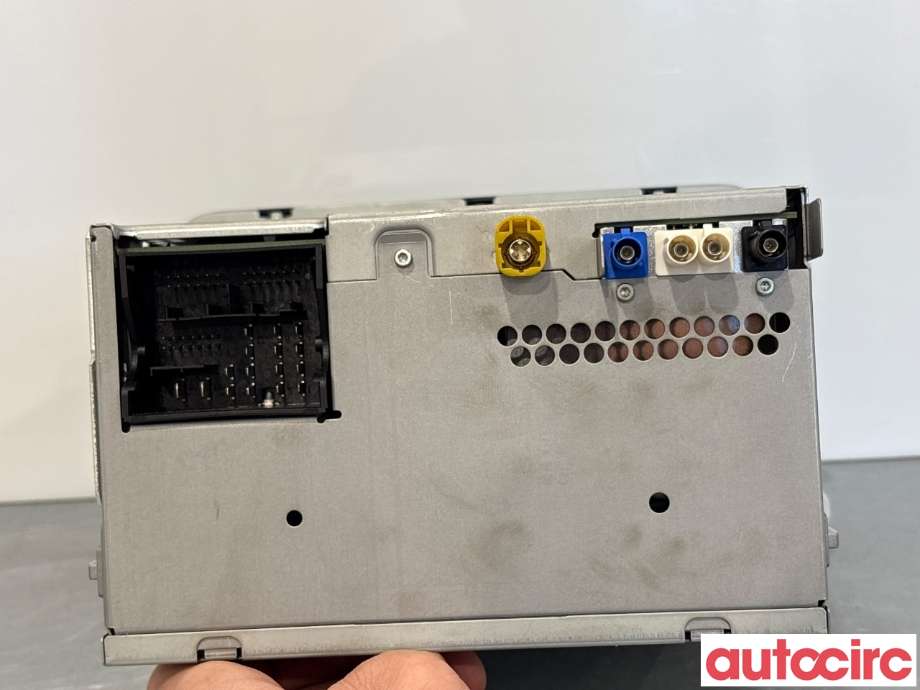 Bilstereo navigasjon til VW Amarok 2016-2022 (Type I, Fase 2)  (VOLKSWAGEN|5C0035680EX||5C0035680E)