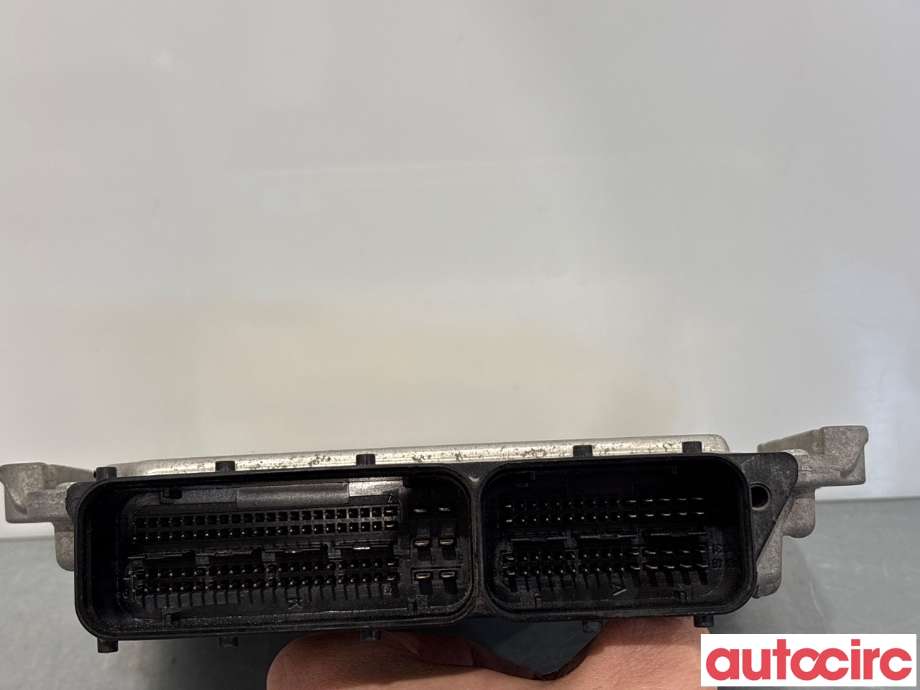 Styreenhet motor til Kia Cee