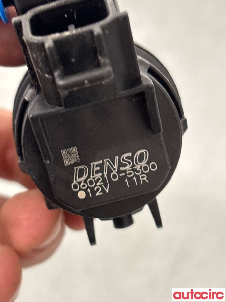 Spylerpumpe foran til Honda HR-V 2015-2021 (Type II) (HONDA|NO NUMBER|)