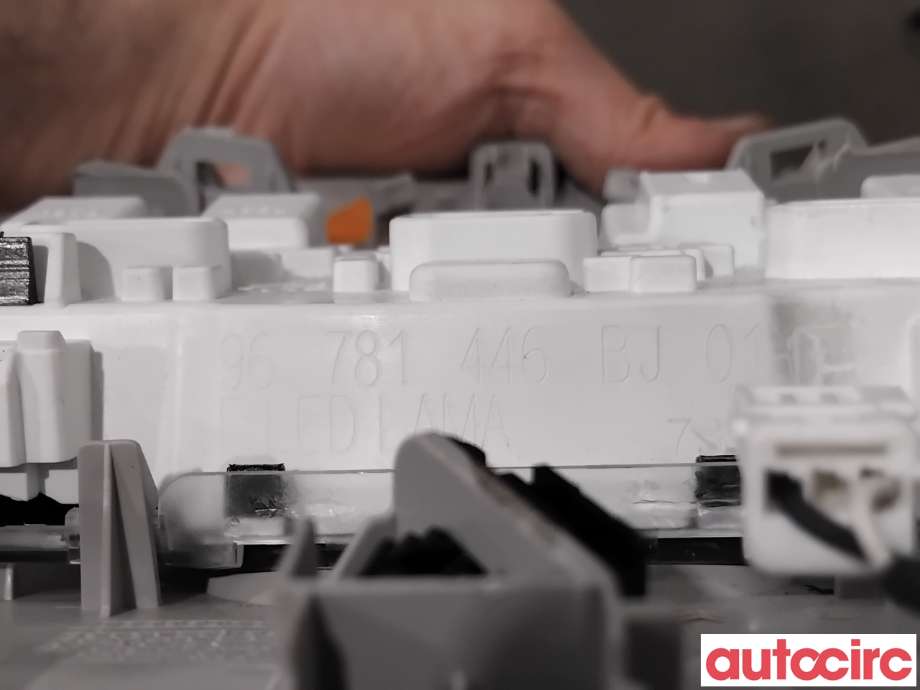 Taklyspanel til Citroën C4, Picasso 2013-2018 (Type II) (CITROEN|96781446BJ|)