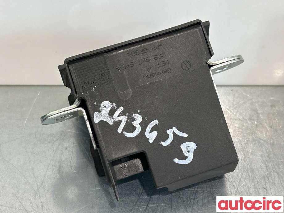 Baklukelås til VW Golf VI 2008-2012  (VOLKSWAGEN|5K0827505A||5K0827505)