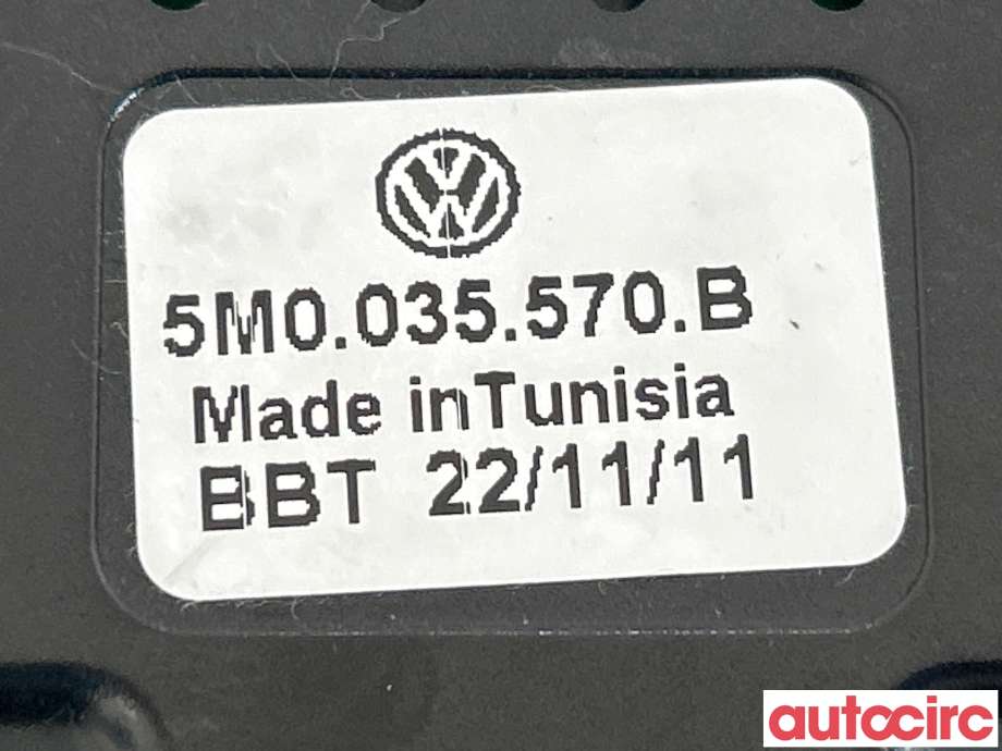 Antenne forsterker til VW Golf VI 2008-2012  (VOLKSWAGEN|5M0035570B|)