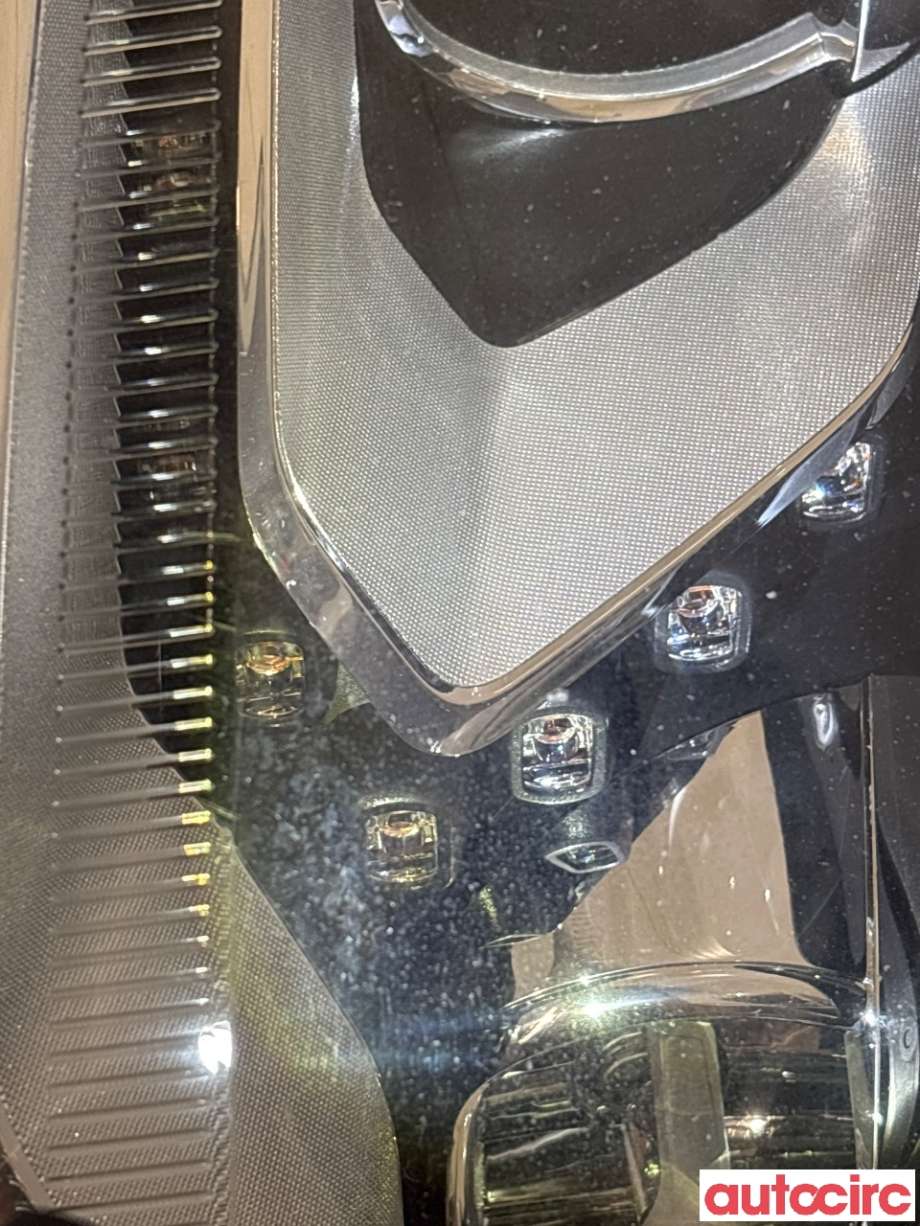Frontlykt høyre halogen til VW Tiguan, 2011-2016 (Type I, Fase 2)  (VOLKSWAGEN|5N1941044B)
