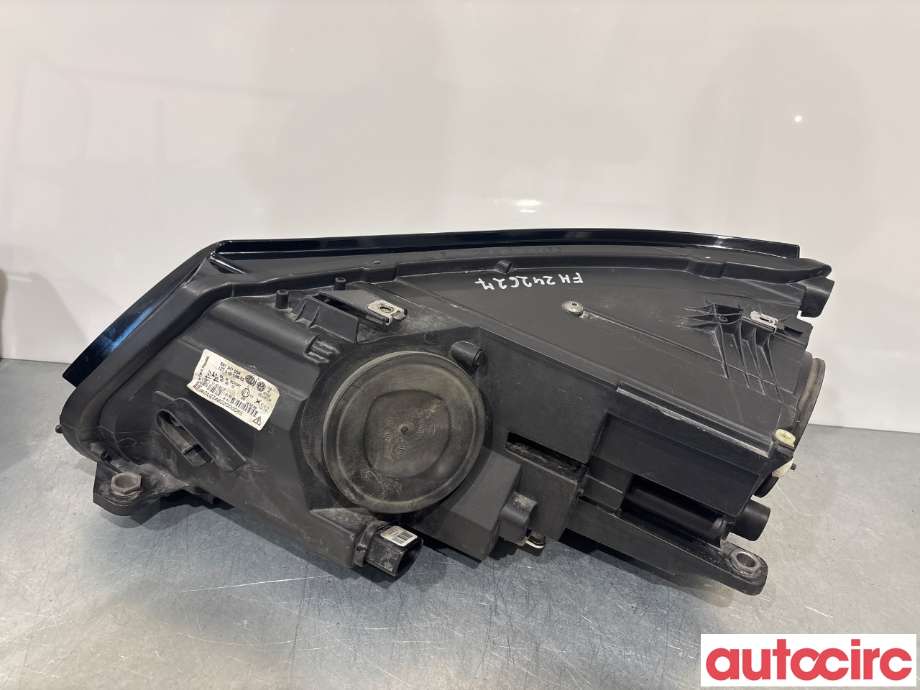 Frontlykt høyre halogen til VW Tiguan 2011-2016 (Type I, Fase 2)  (VOLKSWAGEN|5N1941044B||5N1941034)