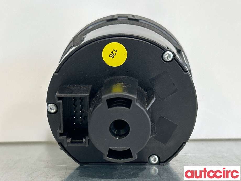 Bryter lys til VW Golf VI 2008-2012  (VOLKSWAGEN|3C8941431A|)