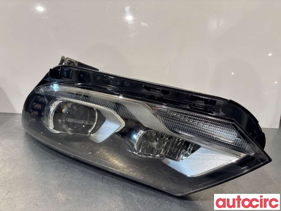 Frontlykt venstre halogen til VW Tiguan, 2011-2016 (Type I, Fase 2)  (VOLKSWAGEN|5N1941043B)
