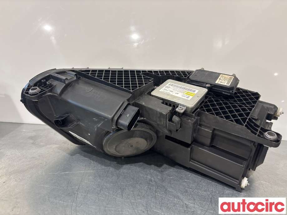 Frontlykt venstre halogen til VW Tiguan 2011-2016 (Type I, Fase 2) (VOLKSWAGEN|5N1941043B|)