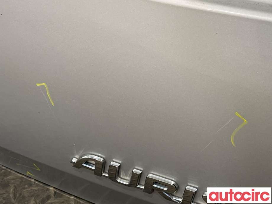 Bakluke combi til Toyota Auris 2015-2019 (Type II, Fase 2)  (TOYOTA|6700502290)
