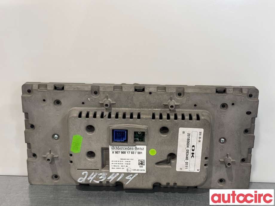 Multimedia display (MCU - Media Controller Unit) til Mercedes Sprinter 2018-->> (907/910) (907/910) (MERCEDES|A9079001703|CID07AT-DV2|A9079000508)