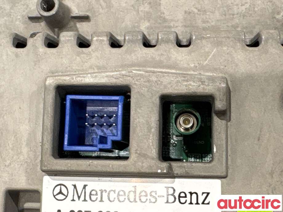 Multimedia display (MCU - Media Controller Unit) til Mercedes Sprinter 2018-->> (907/910) (907/910) (MERCEDES|A9079001703|CID07AT-DV2|A9079000508)