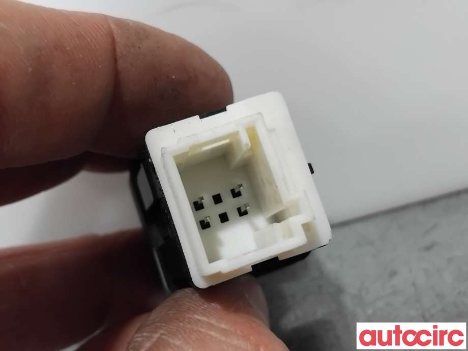 Bryter baklukeåpner til Citroën C4, Picasso 2013-2018 (Type II)  (CITROEN|96766105ZD|)