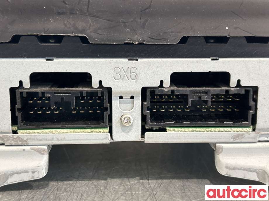 Bilstereo forsterker til Mitsubishi ASX 2010-2019  (MITSUBISHI|8701A369|)