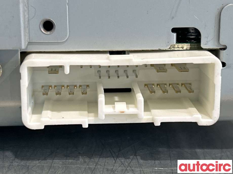 Bilstereo diverse til Mazda 3 2013-2016 (Type III, Fase 1)  (MAZDA|BJM8-66-DRX||BJM866DRX)