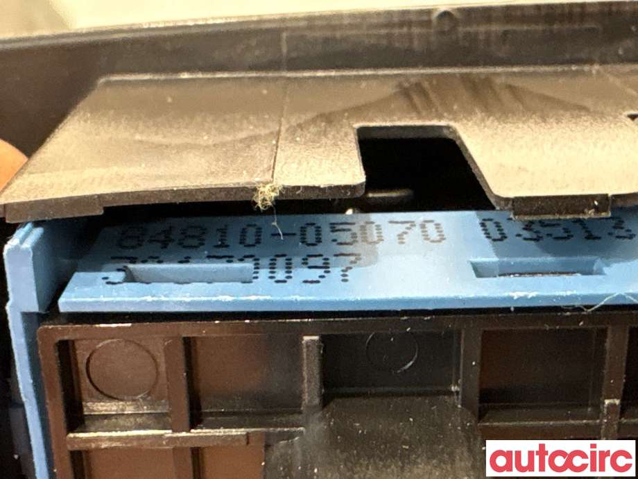 Bryter ruteheis til Toyota Avensis 2009-2015 (Type III, Fase 1)  (TOYOTA|8481005070||84810-05070)