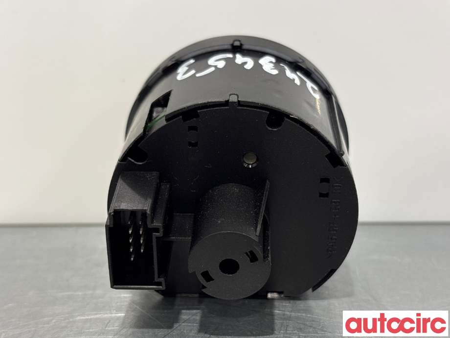 Bryter lys til VW Golf VI 2008-2012  (VOLKSWAGEN|3C8941431|)