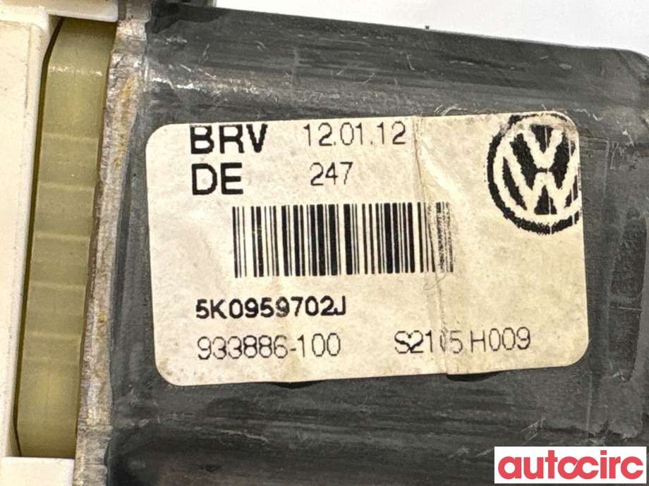 Ruteheis høyre foran til VW Golf VI 2008-2012 (VOLKSWAGEN|5K0959702J|933886-100)